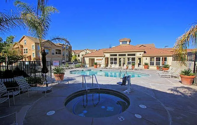 5416 Tares Cir — Photo 13