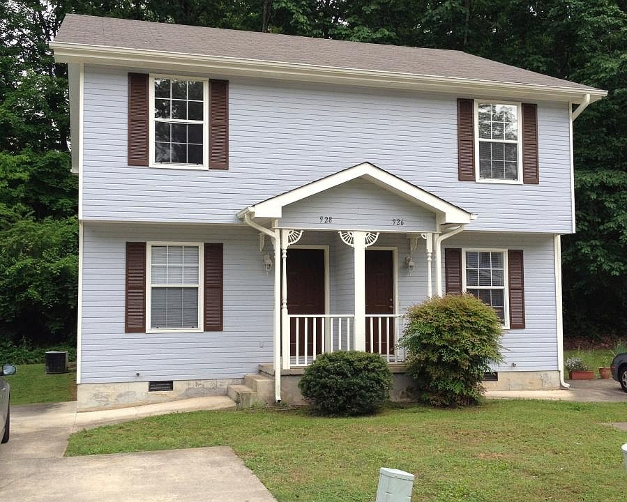 917 Polo Place