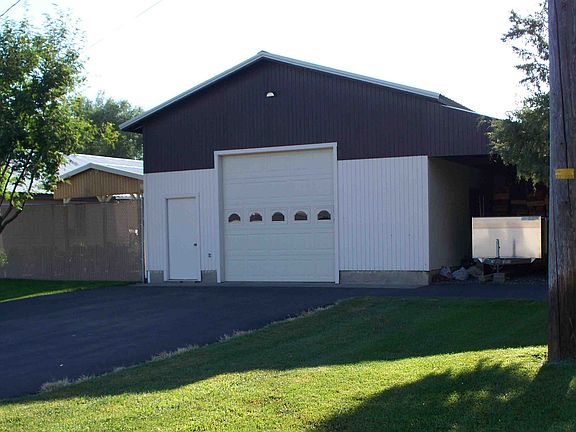 Detached/Heated Shop