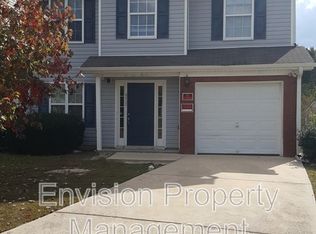 6400 Walnut Way, Union City, GA 30291