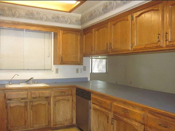 5th image of 644 W Vassar Ave