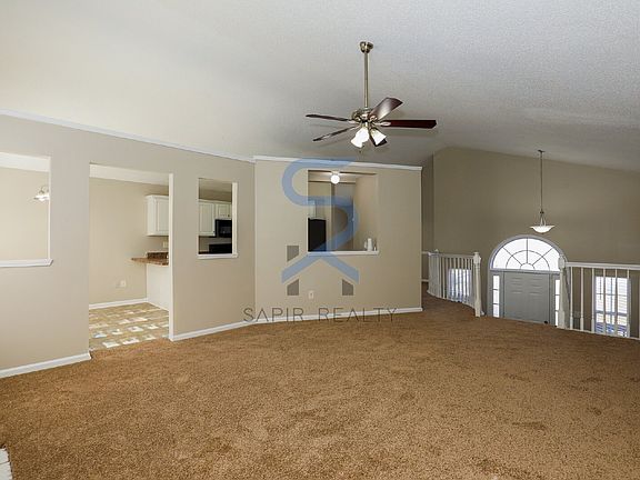 5th image of 5747 Graceland Dr