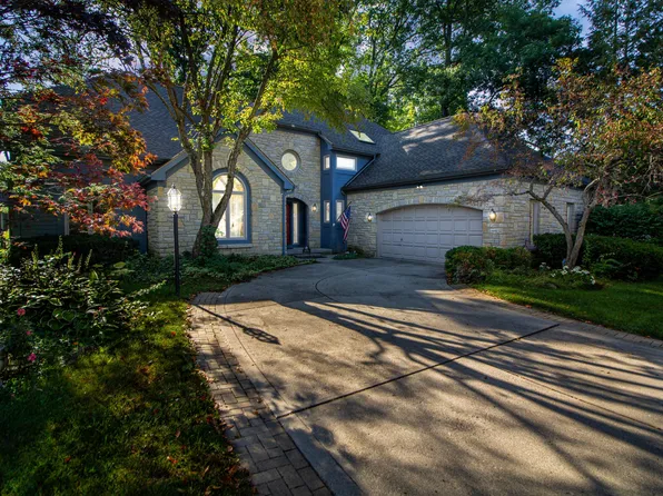 8176 Lake Bluff Ct, Columbus, OH 43235