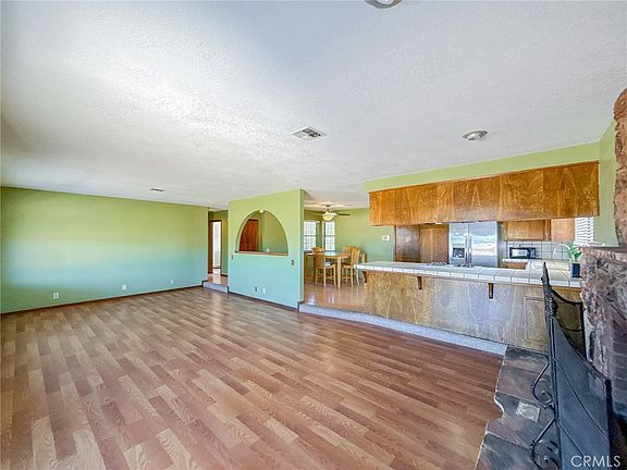 5th image of 40607 12th St W