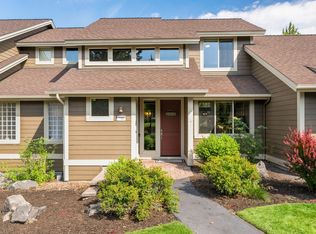 718 Sage Country Ct, Redmond, OR 97756