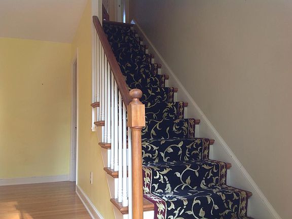 2nd image of 600 Cedar St