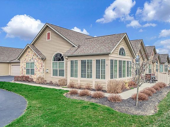 3rd image of 1547 Center Park Dr