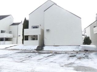 1131 Jefferson Ave #15, Bismarck, ND 58504
