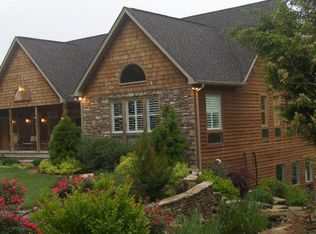 14 Stillhouse Pl, Monterey, TN 38574
