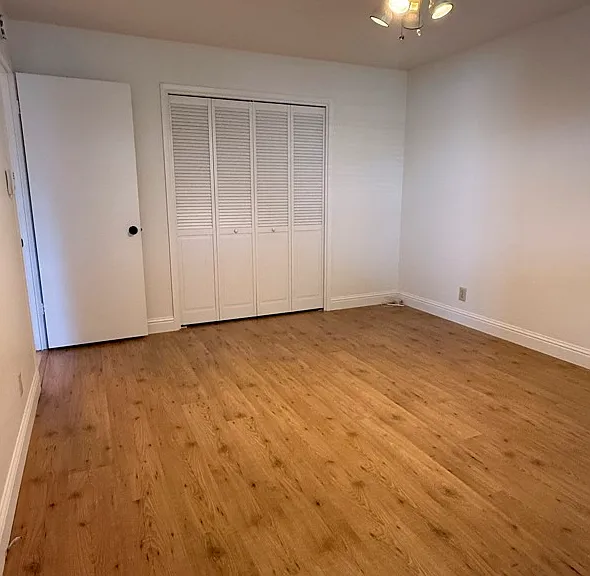 5753 Reynaud Ct — Photo 22