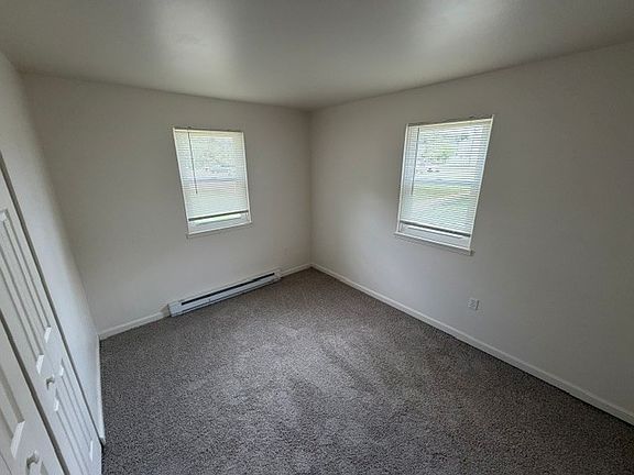5th image of 3717 Tiffany Dr APT A