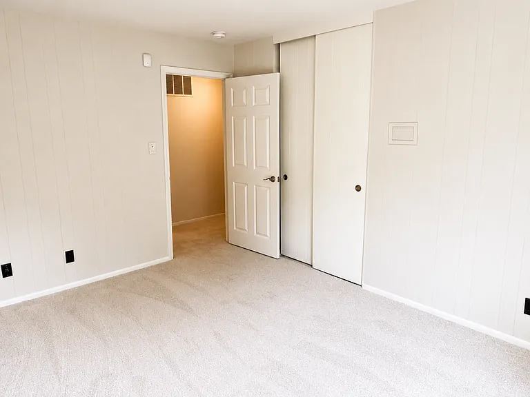 12195 Blythen Way — Photo 27