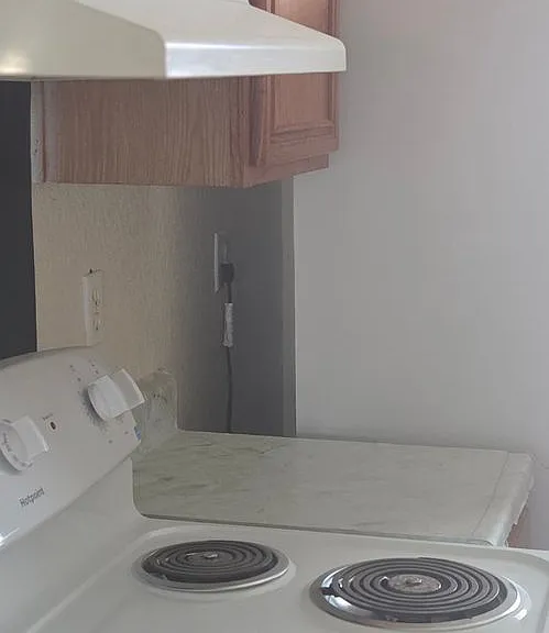 1107 Circle M Dr — Photo 6
