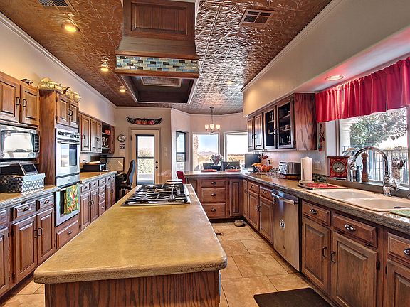5th image of 1510 Vista Del Valle