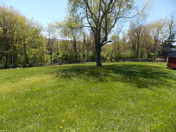 4th image of 4556 Mountain View Dr