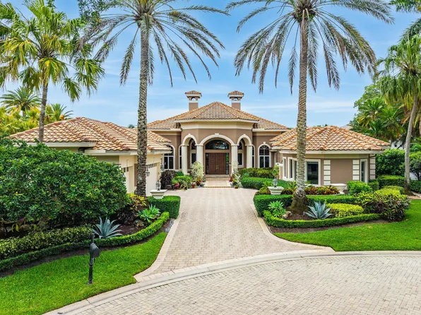 32 Saint Thomas Drive, Palm Beach Gardens, FL 33418
