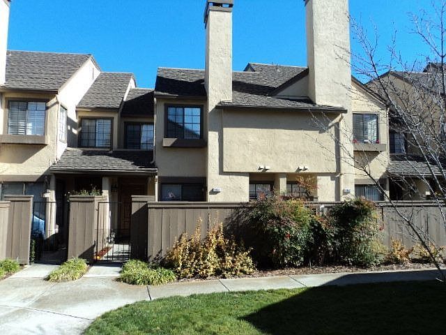 1st image of 1951 Huxley Ct