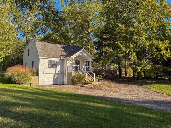 248 Darlington Rd NE, Warren, OH 44484