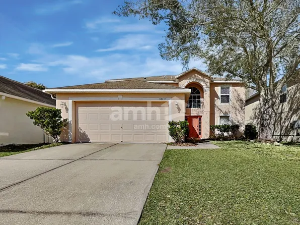 30131 Rattana Ct, Wesley Chapel, FL 33545