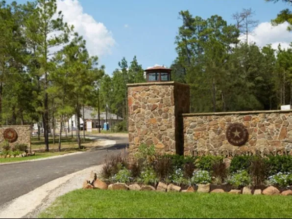 3B-1-76 Winchester Rd, Huntsville, TX 77340