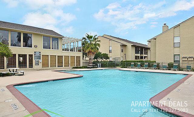 1st image of 15556 Kingfield Dr #955