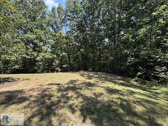 5th image of 1156 Sugar Barbour Rd