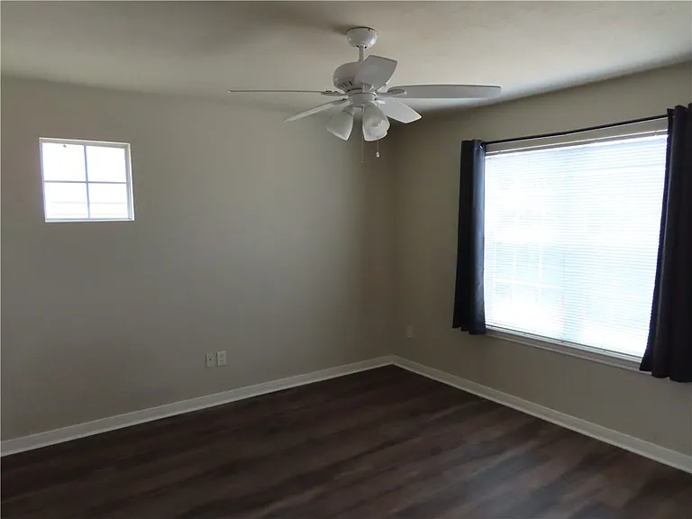 4107 McFarland Dr — Photo 44
