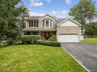 47 Columbia Ave, Berkeley Heights, NJ 07922