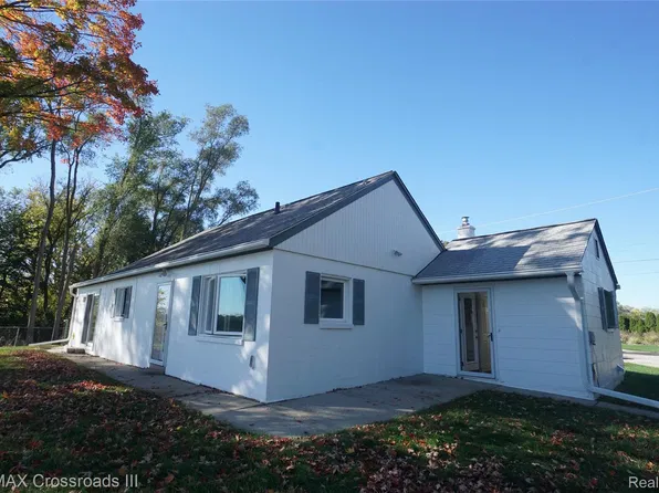 2155 Rawsonville Rd, Van Buren Township, MI 48111