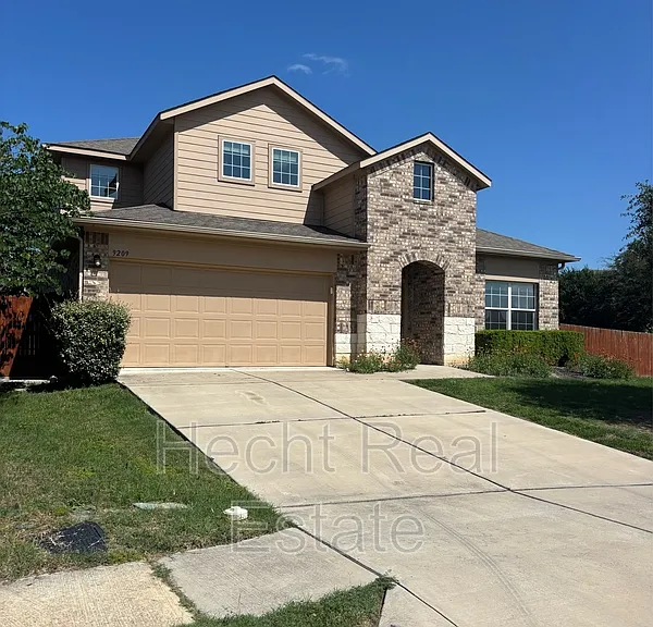 9209 Sawyer Fay Ln — Photo 2