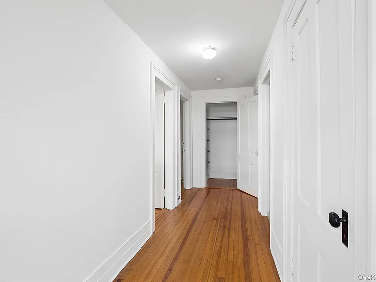 208A Wheatley Rd — Photo 17
