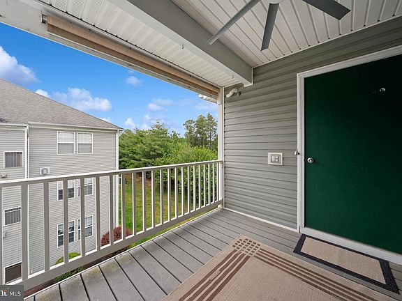 5th image of 45522 Westmeath Way Unit A31