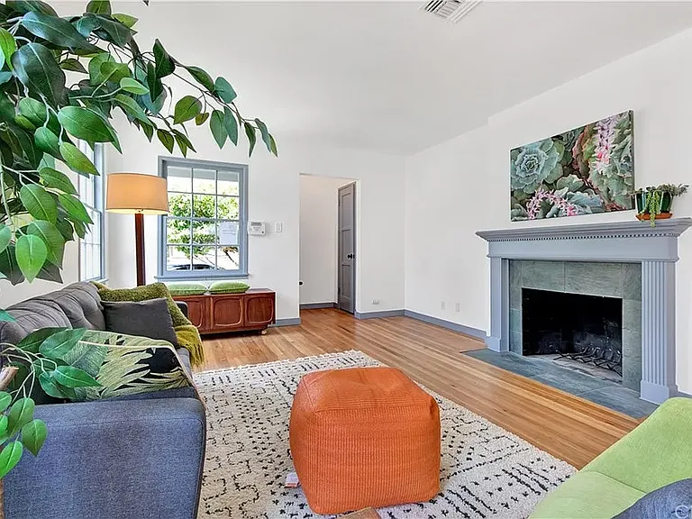 4941 Coolidge Ave — Photo 12