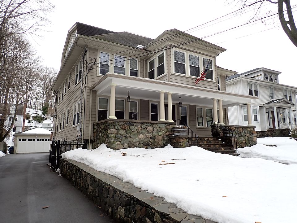 1st image of 170 Weston St #1