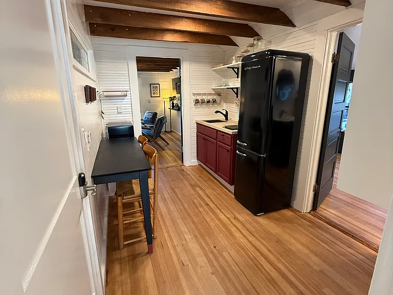 173 Wesley St #1 — Photo 6