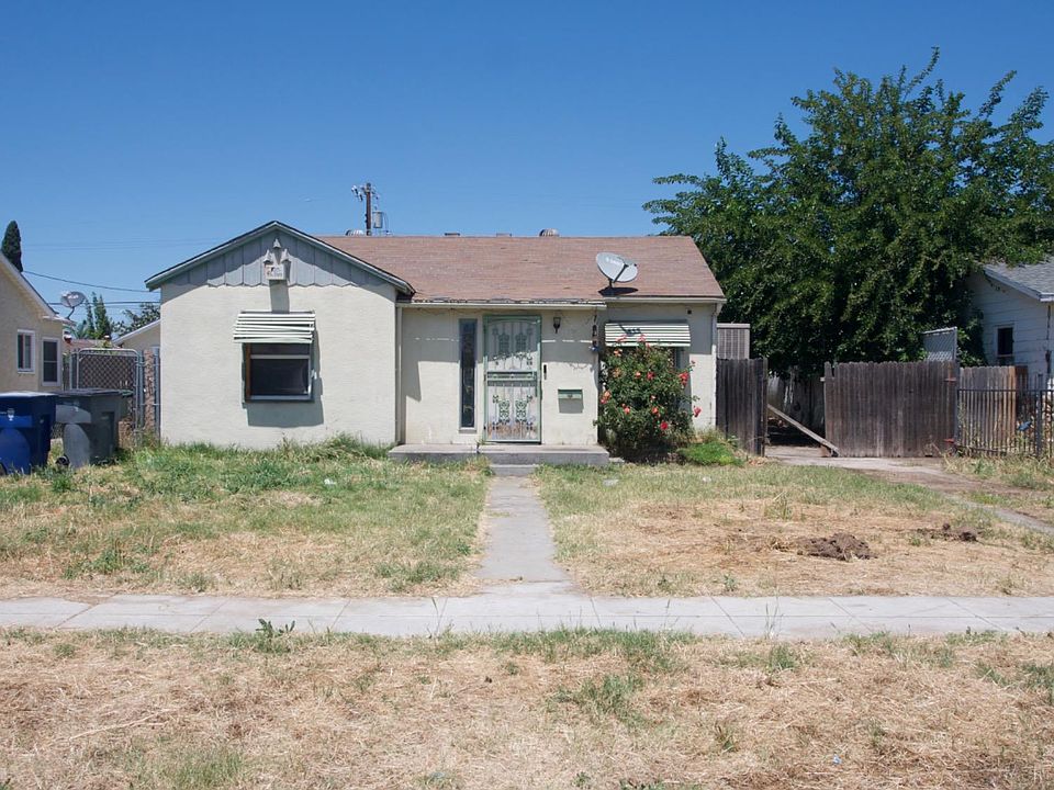 1st image of 3711 E Orleans Ave