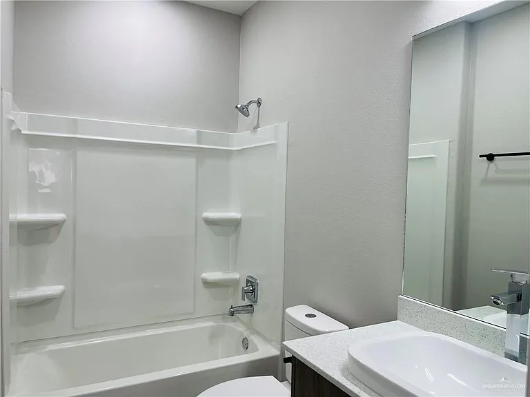 801 Sugar Garden Dr #3 — Photo 8