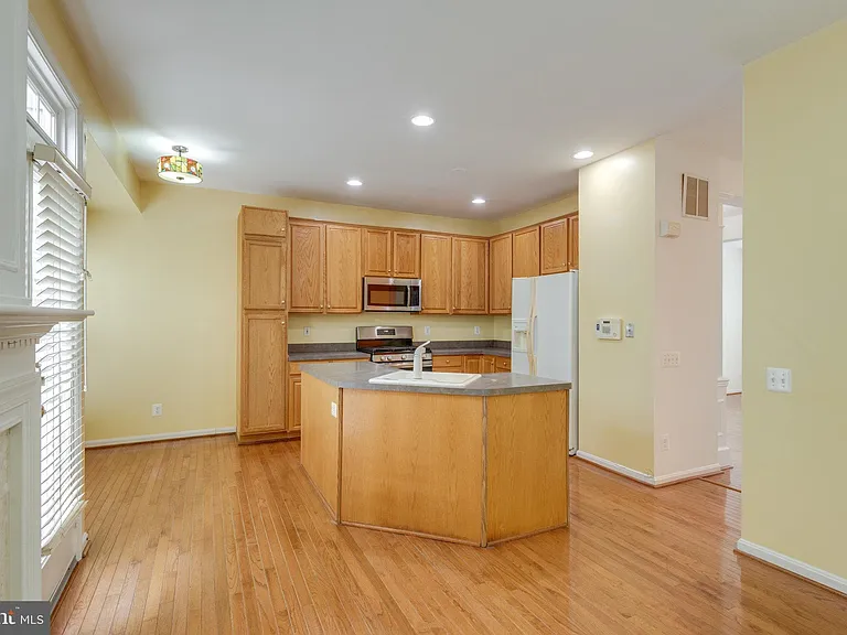 43794 Virginia Manor Ter — Photo 12