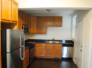 4713 W Cornelia Ave #3E, Chicago, IL 60641