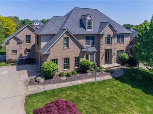 2024 Condor Ln, Gibsonia, PA 15044