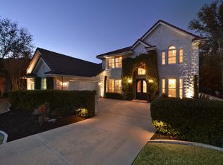 70 Tiburon Dr, The Hills, TX 78738