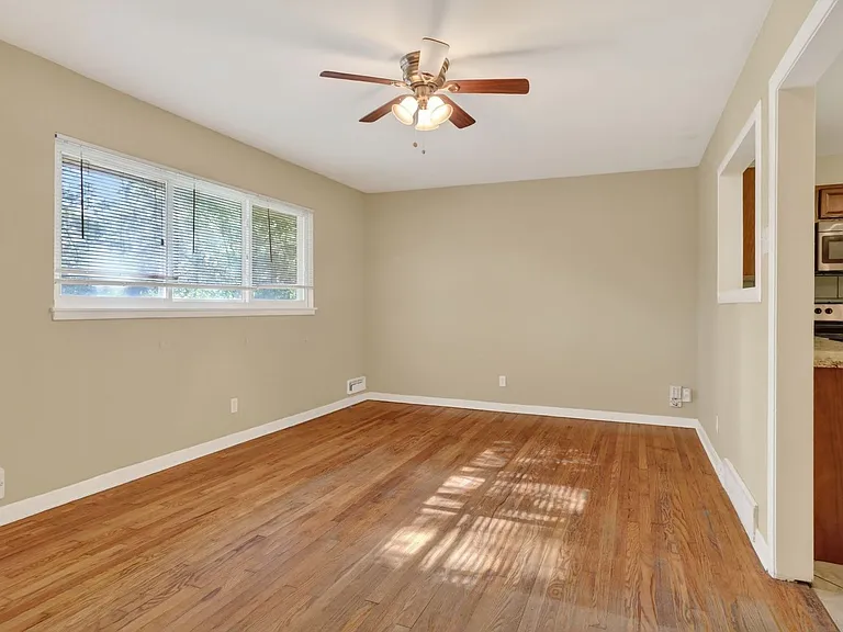 7821 Birch St — Photo 4