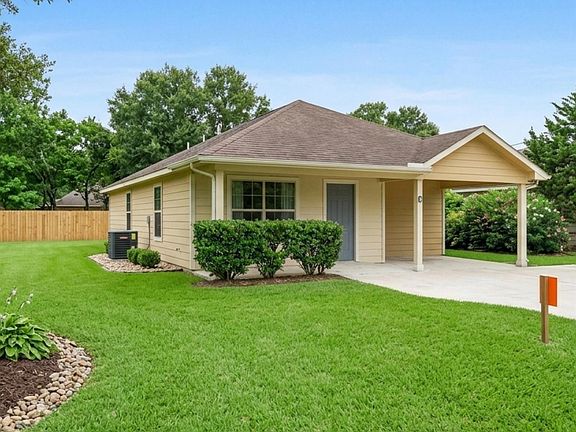 2nd image of 424 Baker Cir