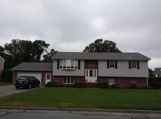 14 Manor Dr, Fairhaven, MA 02719