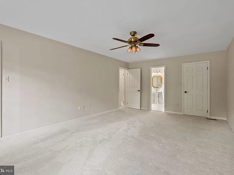 6506 Bellamine Ct — Photo 16