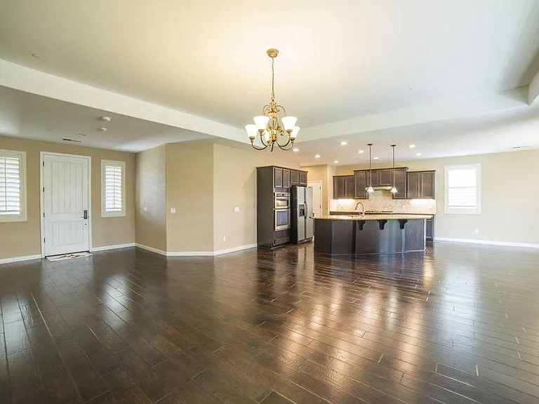 12715 Eversham Dr — Photo 12