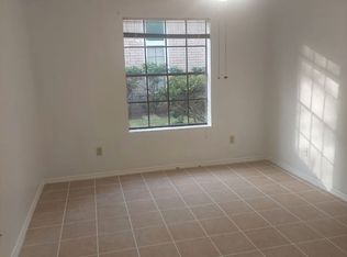 12600 Ashford Point Dr, Houston, TX 77082