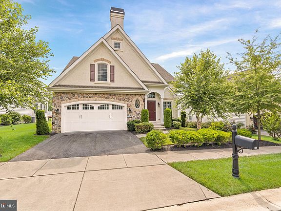 2nd image of 247 Carlow Dr