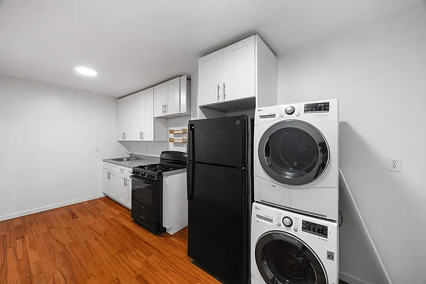 Rented by EXR | media 3