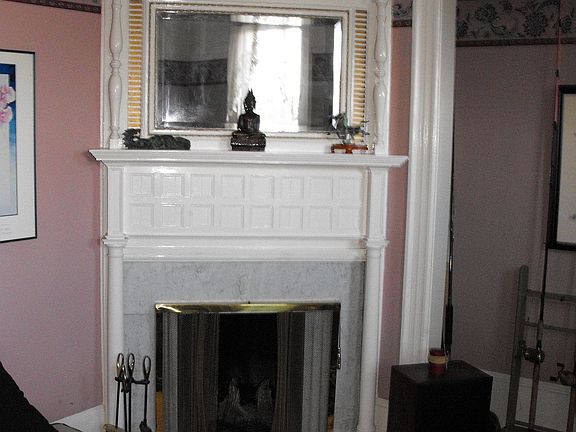 gas fireplace front parlor